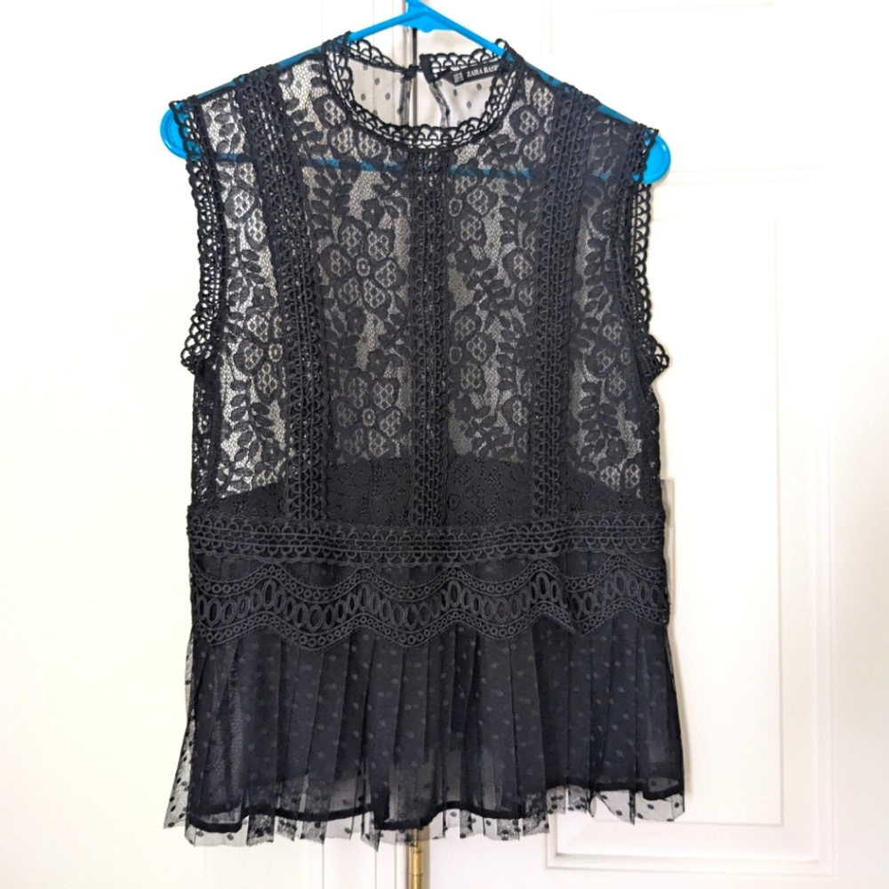 Zara black sleeveless lace top (NWT, size:M)